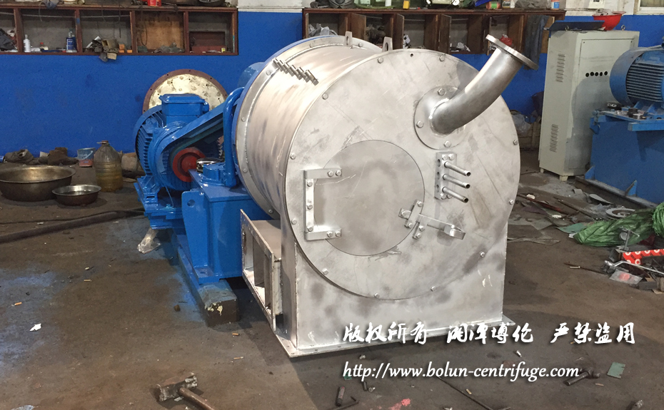 HR630-N型臥式雙級活塞推料離心機(jī)