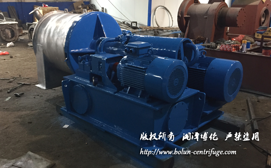 HR630-N型臥式雙級活塞推料離心機(jī)